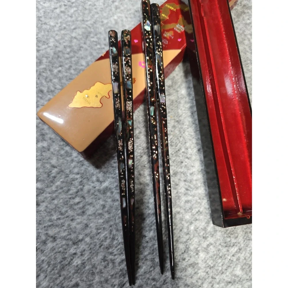 Chopsticks